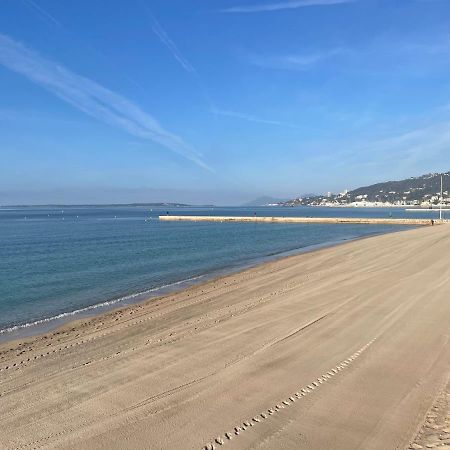 Grand Studio 7 Minutes De La Plage Et Climatise Sur Juan Les Pins Antibes Bagian luar foto