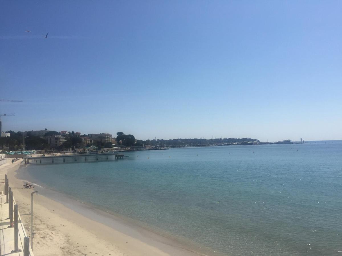Grand Studio 7 Minutes De La Plage Et Climatise Sur Juan Les Pins Antibes Bagian luar foto